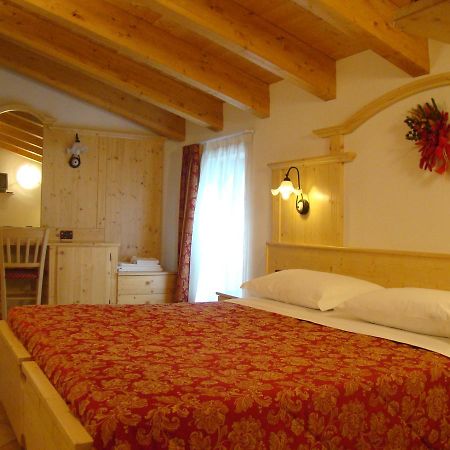 Hotel Pizzo Degli Uccelli Castello Tesino Ngoại thất bức ảnh