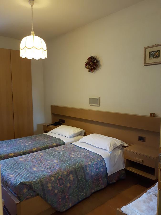 Hotel Pizzo Degli Uccelli Castello Tesino Ngoại thất bức ảnh